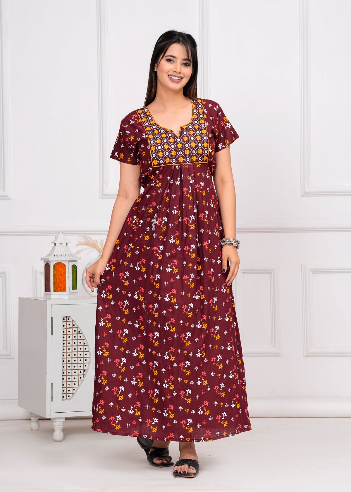 Arezao Maroon Embroidered Cotton Printed Nightdress