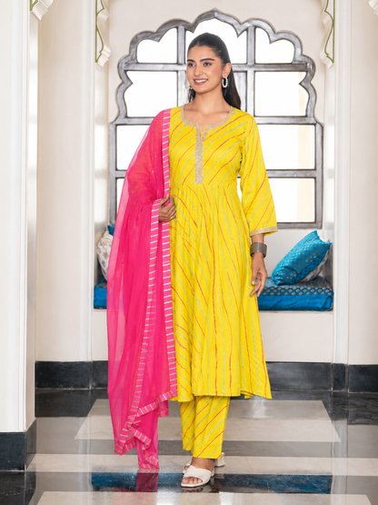 Noor X Women's Cotton Leheriya Printed Parvi Anarkali Suit Set