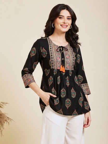 Women's Floral Printed Black Alvira Top