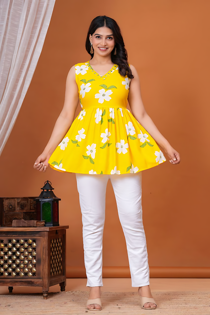 Women's Yellow Floral Sleeveless V Neck Casual Top