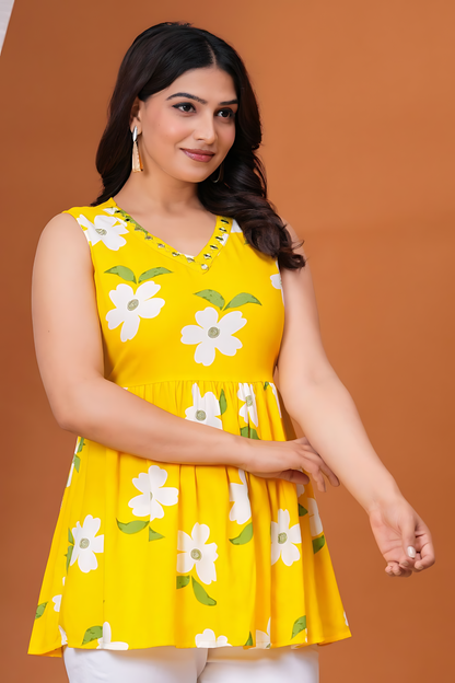 Women's Yellow Floral Sleeveless V Neck Casual Top